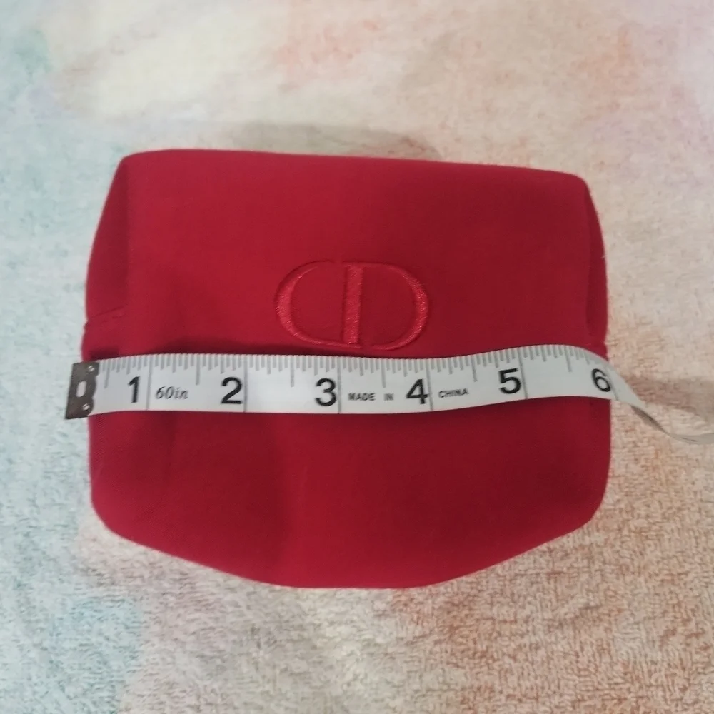 Christian Dior cosmetic bag red . New without tags. - Picture 8 of 8